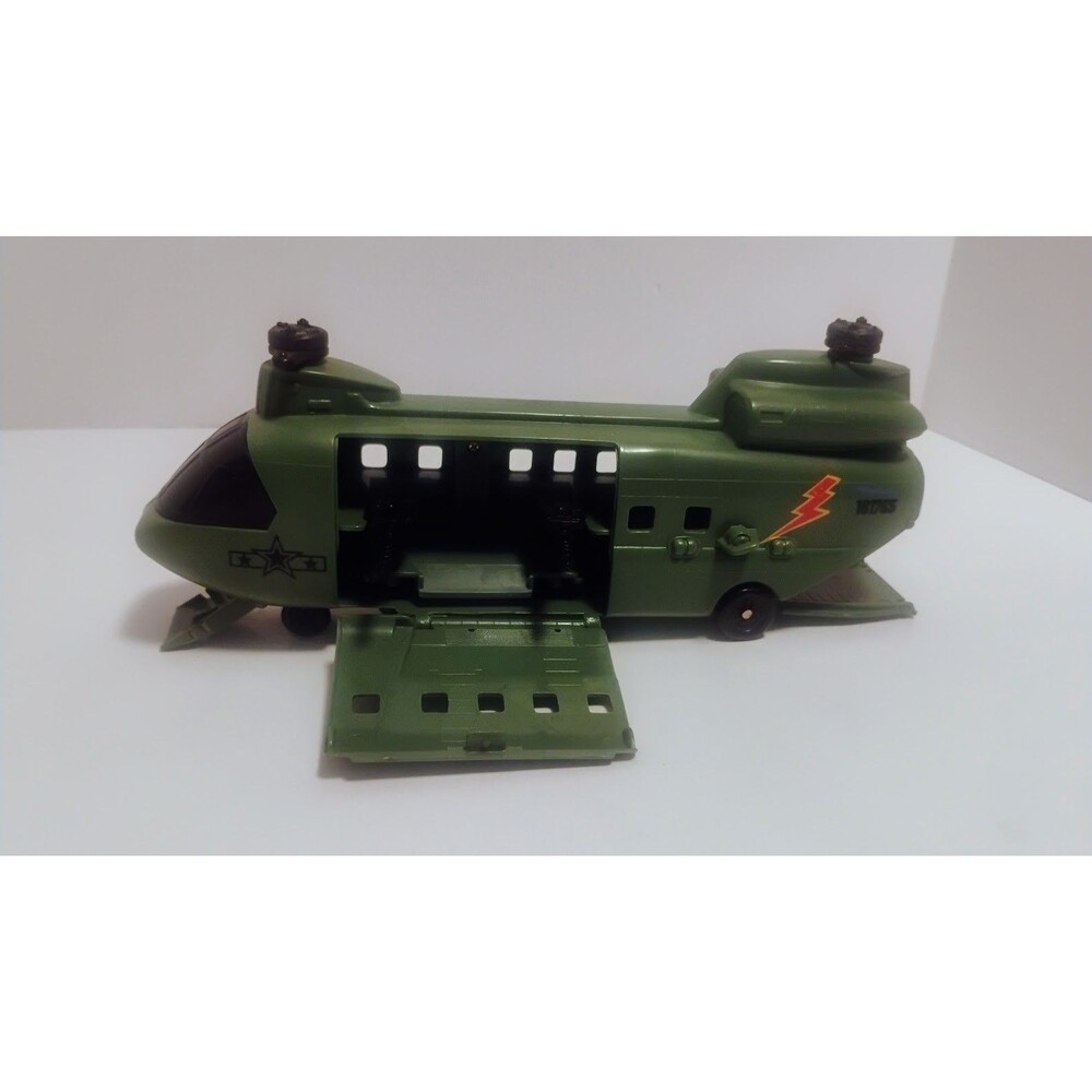 VINTAGE GALOOB MICRO MACHINES MILITARY BATTLE ZONES ASSAULT COPTER PLAYSET